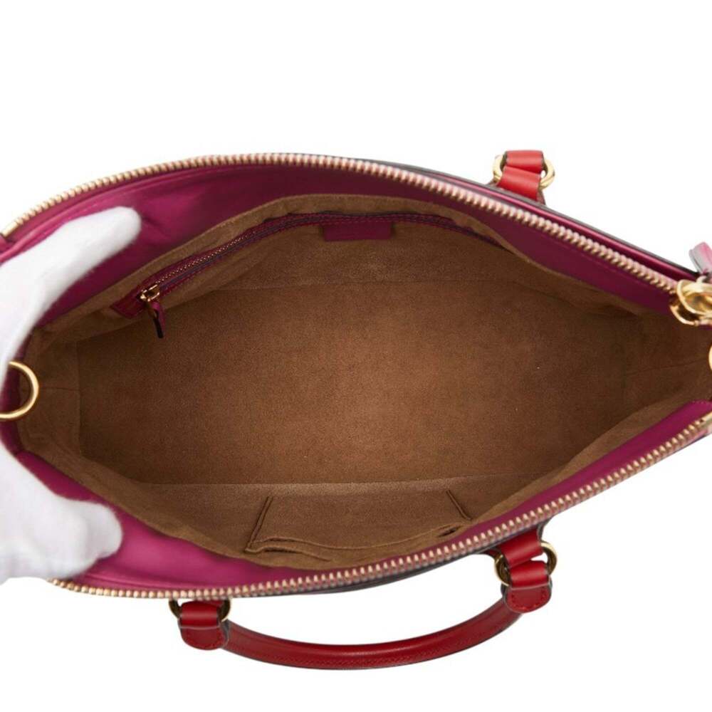 GUCCI Authentic Cream Leather Shoulder Bag - Picture 10 of 13